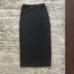 Women’s Bardot; long skirt; size US6